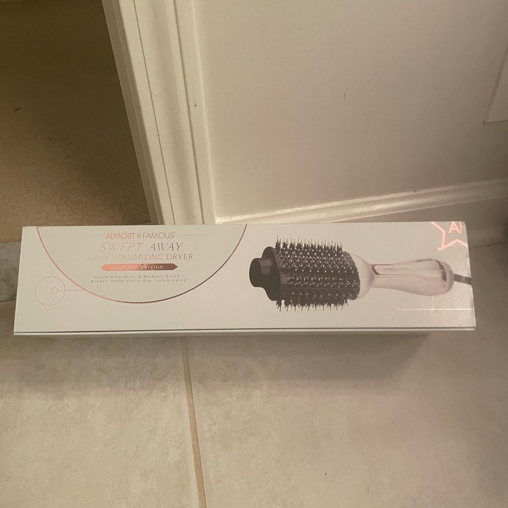 Almost Famous Volumizing dryer